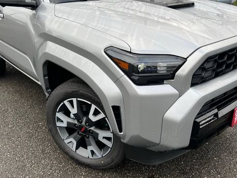 Certified 2026 Toyota 4Runner TRD Sport Premium AWD/4WD image 2