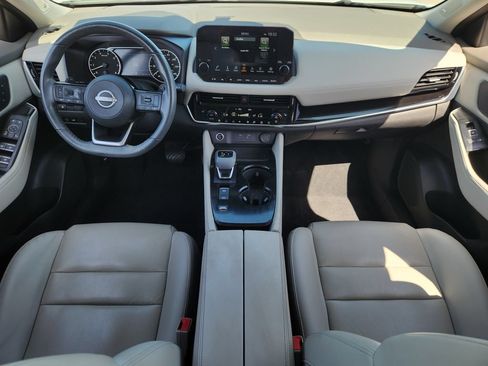 Used 2023 Nissan Rogue SL w/ SL Premium Package FWD image 18