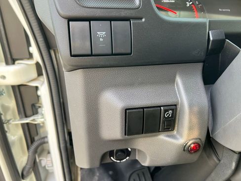 New 2025 Isuzu NPR HD image 20