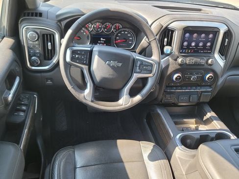 Used 2020 Chevrolet Silverado 1500 LT Trail Boss AWD/4WD image 20