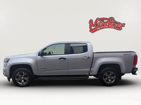 Used 2017 Chevrolet Colorado Z71 AWD/4WD image 4