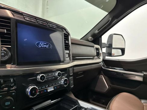 Used 2024 Ford F250 King Ranch w/ FX4 Off-Road Package AWD/4WD image 35