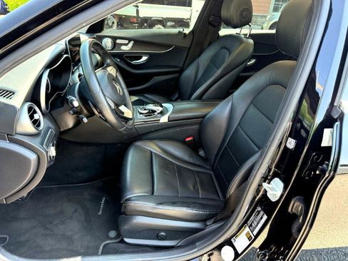 Used 2016 Mercedes-Benz C 300 4MATIC Sedan image 3