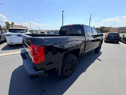 Used 2018 Chevrolet Silverado 1500 LTZ Z71 w/ LTZ Plus Package AWD/4WD image 4
