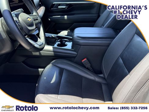 Used 2025 Chevrolet Tahoe LT RWD image 18