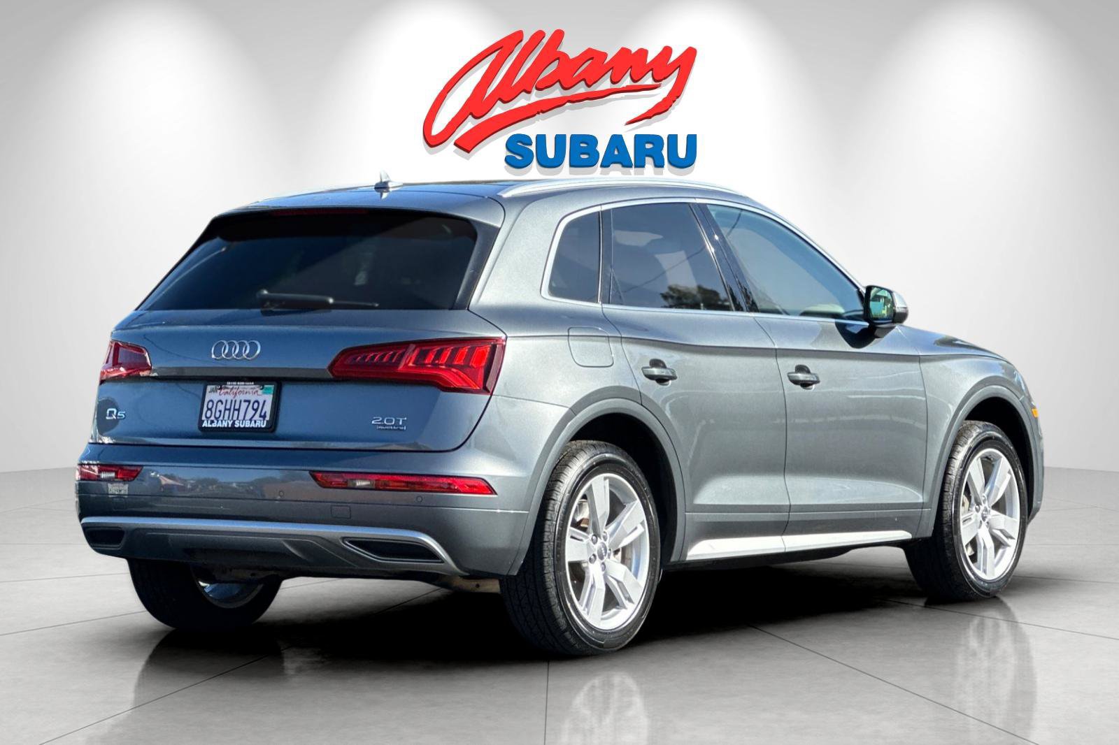 Used 2018 Audi Q5 2.0T Premium Plus w/ Premium Plus Package AWD/4WD image 4