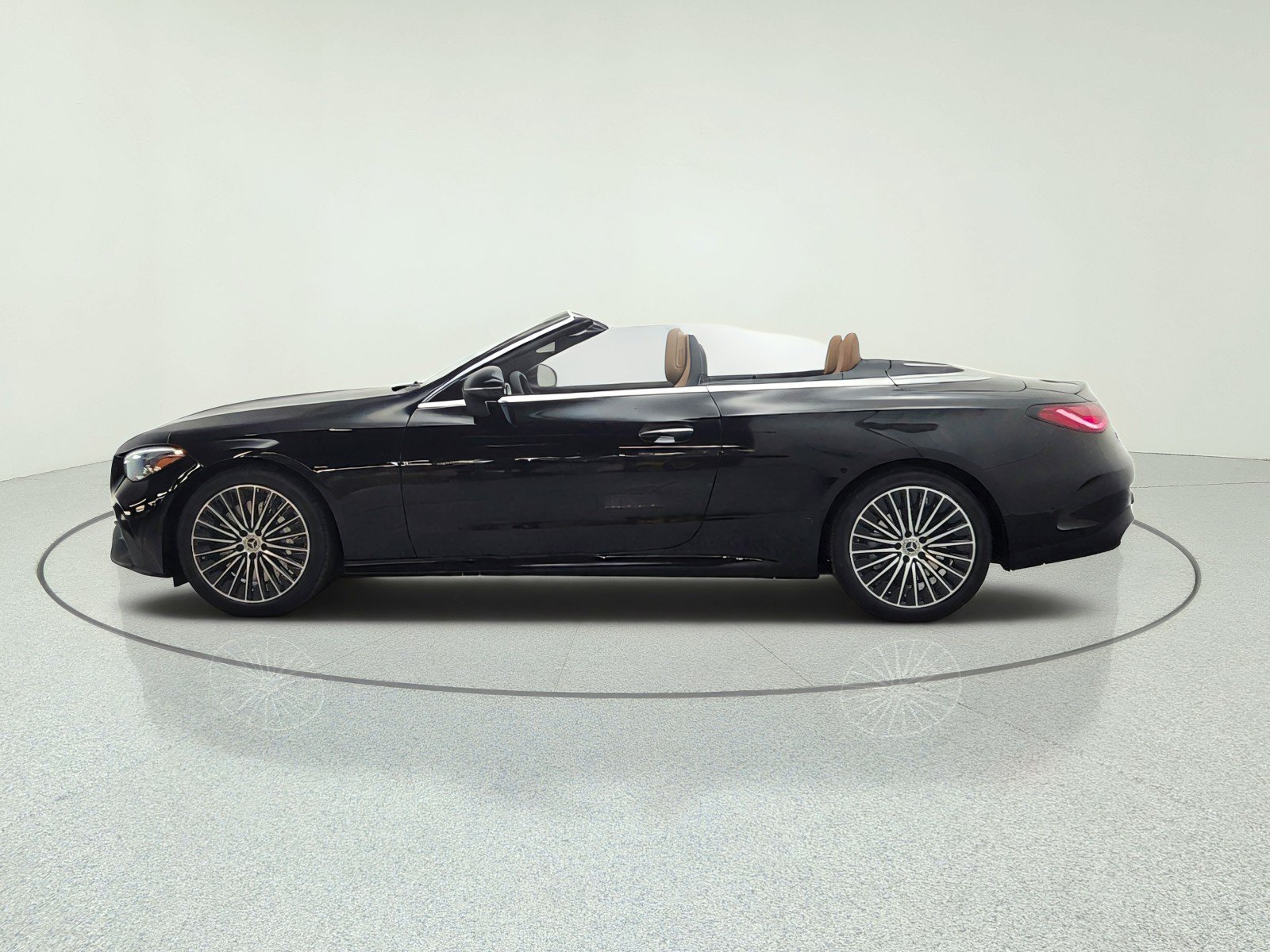 New 2027 Mercedes-Benz CLE 450 4MATIC Cabriolet image 8