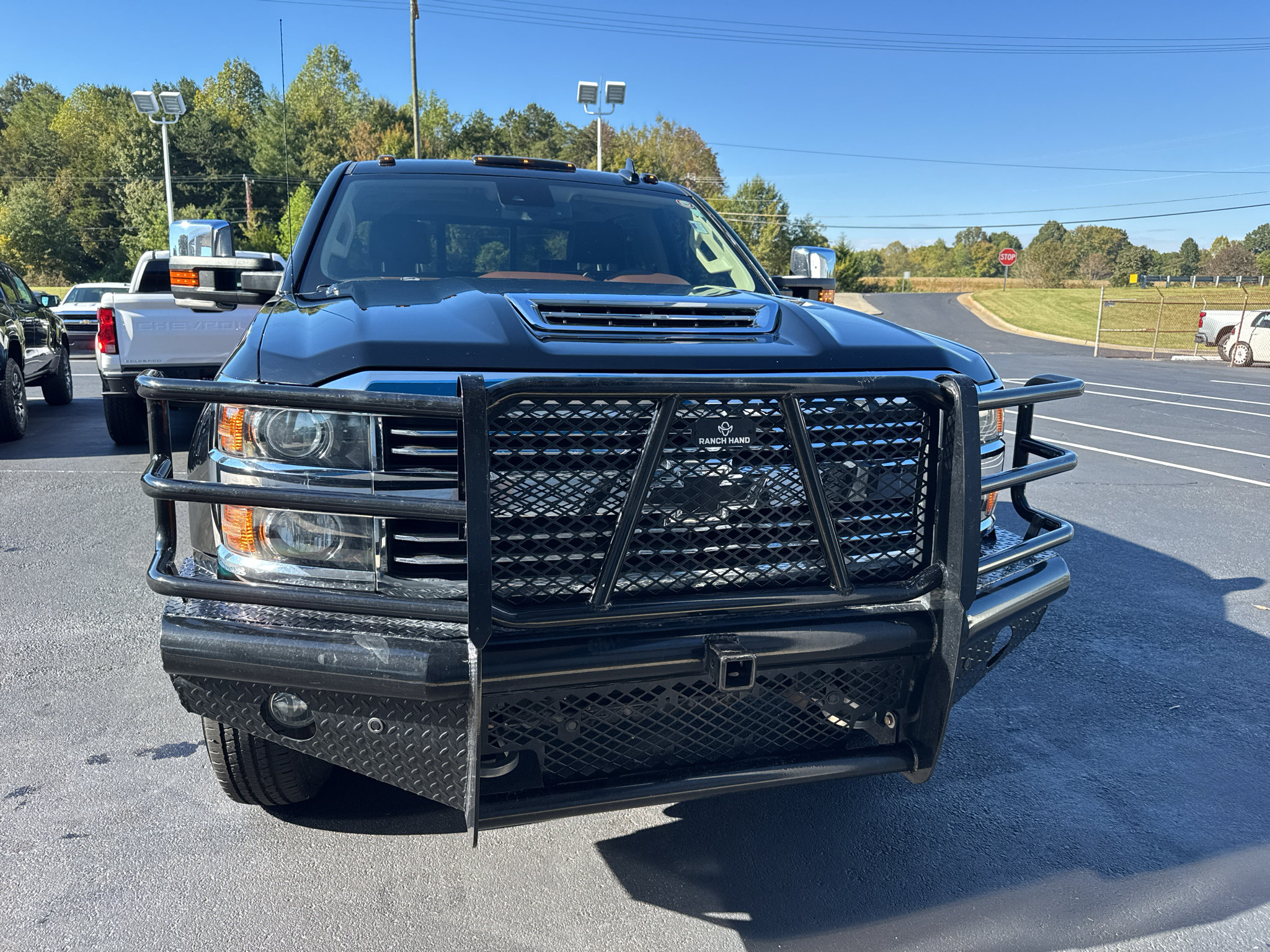 Used 2017 Chevrolet Silverado 3500 High Country w/ Duramax Plus Package AWD/4WD image 2