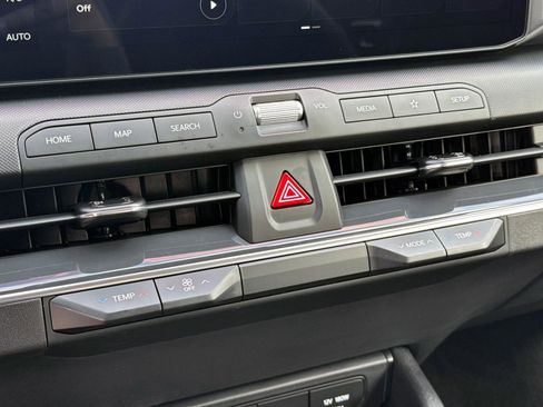 New 2025 Kia K4 EX image 22