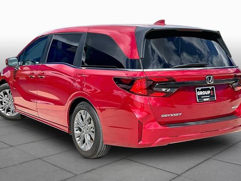 Used 2026 Honda Odyssey Touring image 12