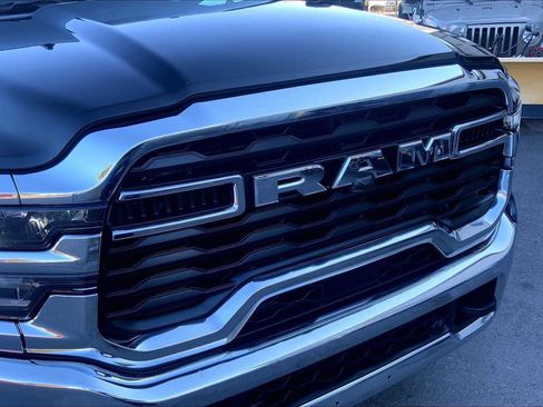 Used 2025 RAM 2500 Tradesman image 30