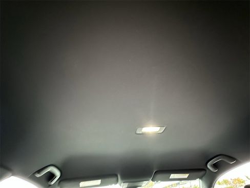 Certified 2023 Honda Civic Sport image 30