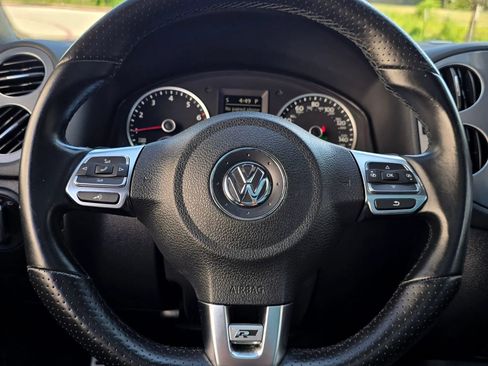 Used 2014 Volkswagen Tiguan R-Line FWD image 29