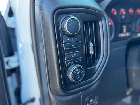 Used 2023 Chevrolet Silverado 2500 Custom w/ Custom Value Package image 13