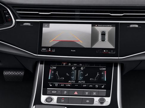 Certified 2021 Audi Q8 Premium Plus AWD/4WD image 16