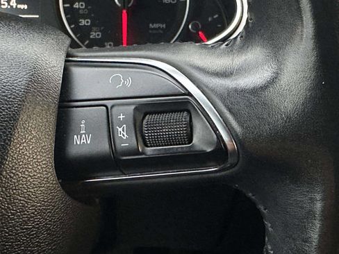 Used 2013 Audi A4 Premium image 25