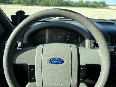 Used 2005 Ford F150 XLT AWD/4WD image 51