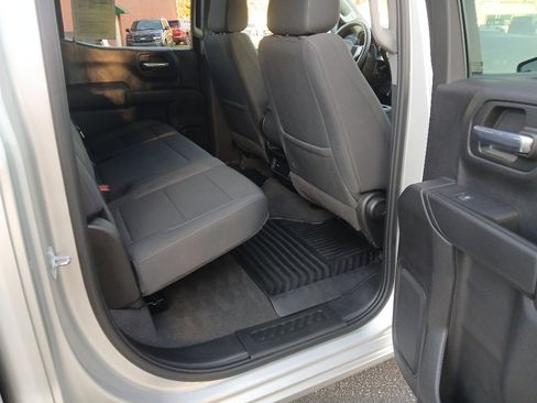 Used 2022 Chevrolet Silverado 1500 Custom image 29