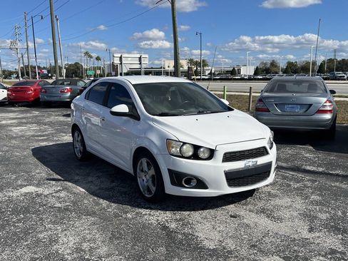 Used 2015 Chevrolet Sonic LTZ image 2