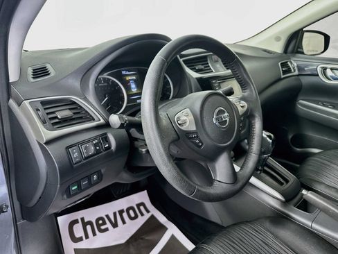 Used 2018 Nissan Sentra SV FWD image 9