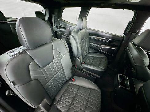 Used 2023 Kia Telluride SX X-Line AWD/4WD image 29