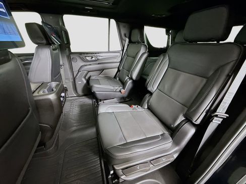 Used 2023 GMC Yukon Denali image 25