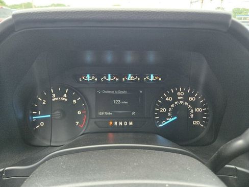 Used 2019 Ford F150 XL w/ Equipment Group 101A Mid AWD/4WD image 18