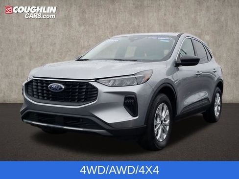 Used 2024 Ford Escape Active image 4