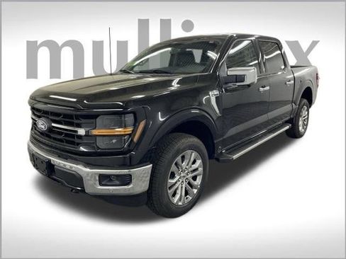 New 2025 Ford F150 XLT w/ Equipment Group 302A MID image 17
