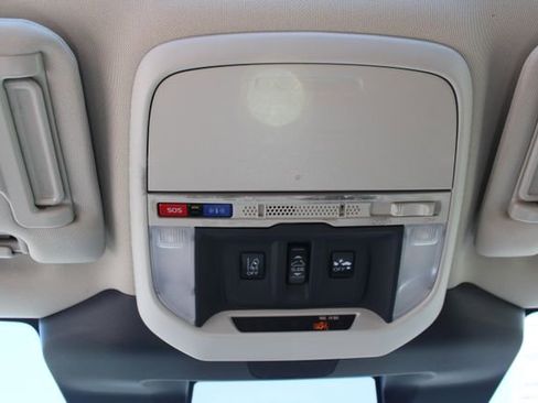Used 2023 Subaru Forester Premium AWD/4WD image 29