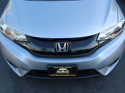 Used 2017 Honda Fit LX image 9