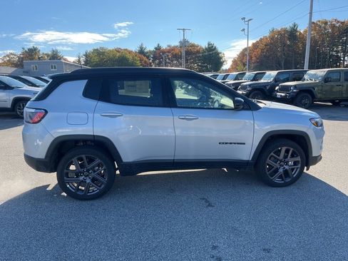 New 2026 Jeep Compass Limited image 8
