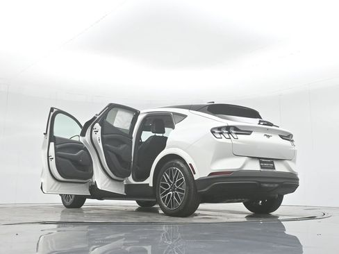 New 2025 Ford Mustang Mach-E Premium image 45