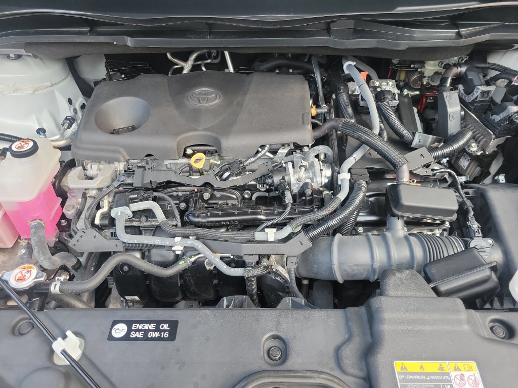 Certified 2022 Toyota Sienna XLE FWD image 41