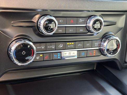 New 2026 Ford F450 Platinum image 21