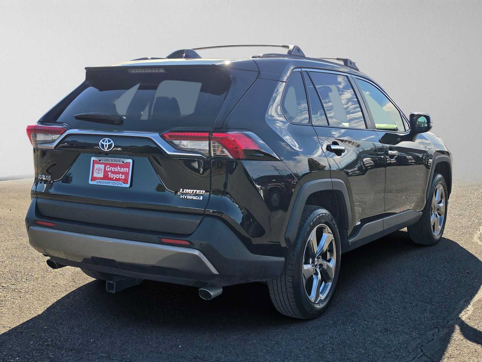 Certified 2020 Toyota RAV4 Limited AWD/4WD image 3