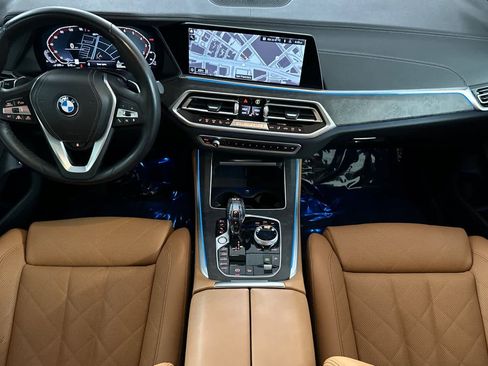 Used 2023 BMW X5 xDrive45e w/ Executive Package image 3