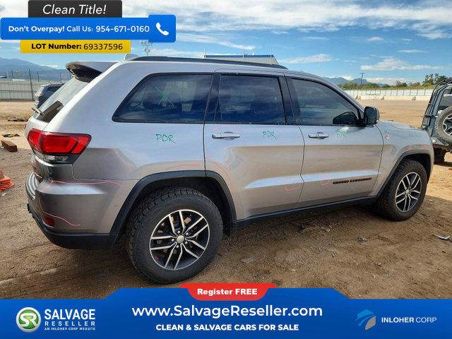 Used 2018 Jeep Grand Cherokee Trailhawk AWD/4WD image 4