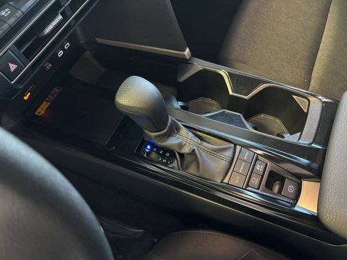 Used 2025 Toyota Camry LE image 44