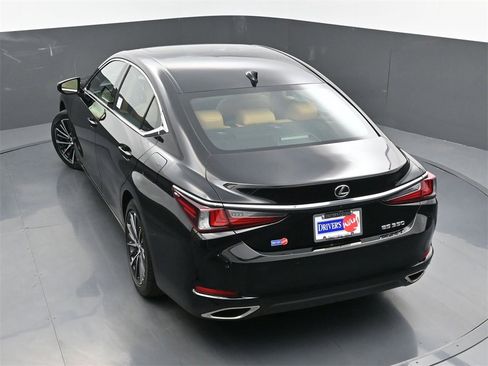 Used 2024 Lexus ES 350 w/ Premium Package image 37
