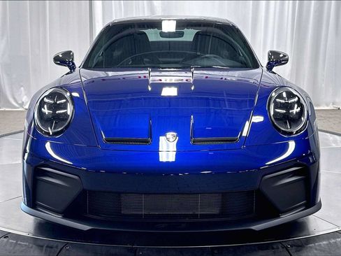 Used 2026 Porsche 911 GT3 RWD image 12