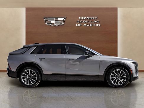 Certified 2024 Cadillac Lyriq Sport image 5