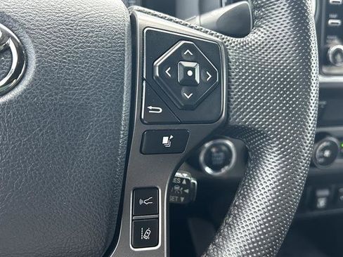 Used 2020 Toyota Tacoma SR5 image 13