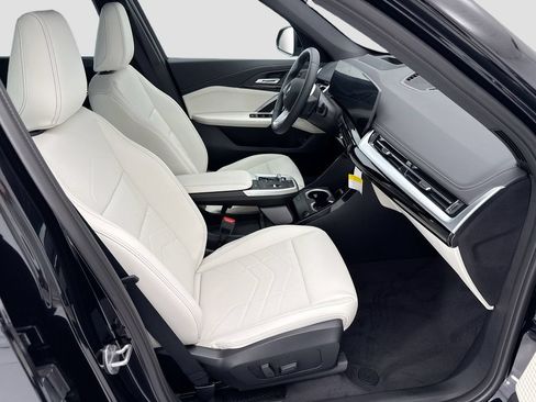 New 2026 BMW X1 xDrive28i w/ Technology Package AWD/4WD image 19