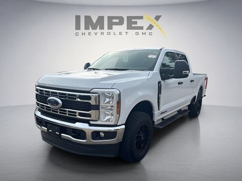 Used 2025 Ford F250 XLT w/ FX4 Off-Road Package AWD/4WD image 1