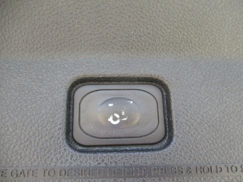 Used 2016 Ford Explorer Sport w/ Equipment Group 401A AWD/4WD image 18