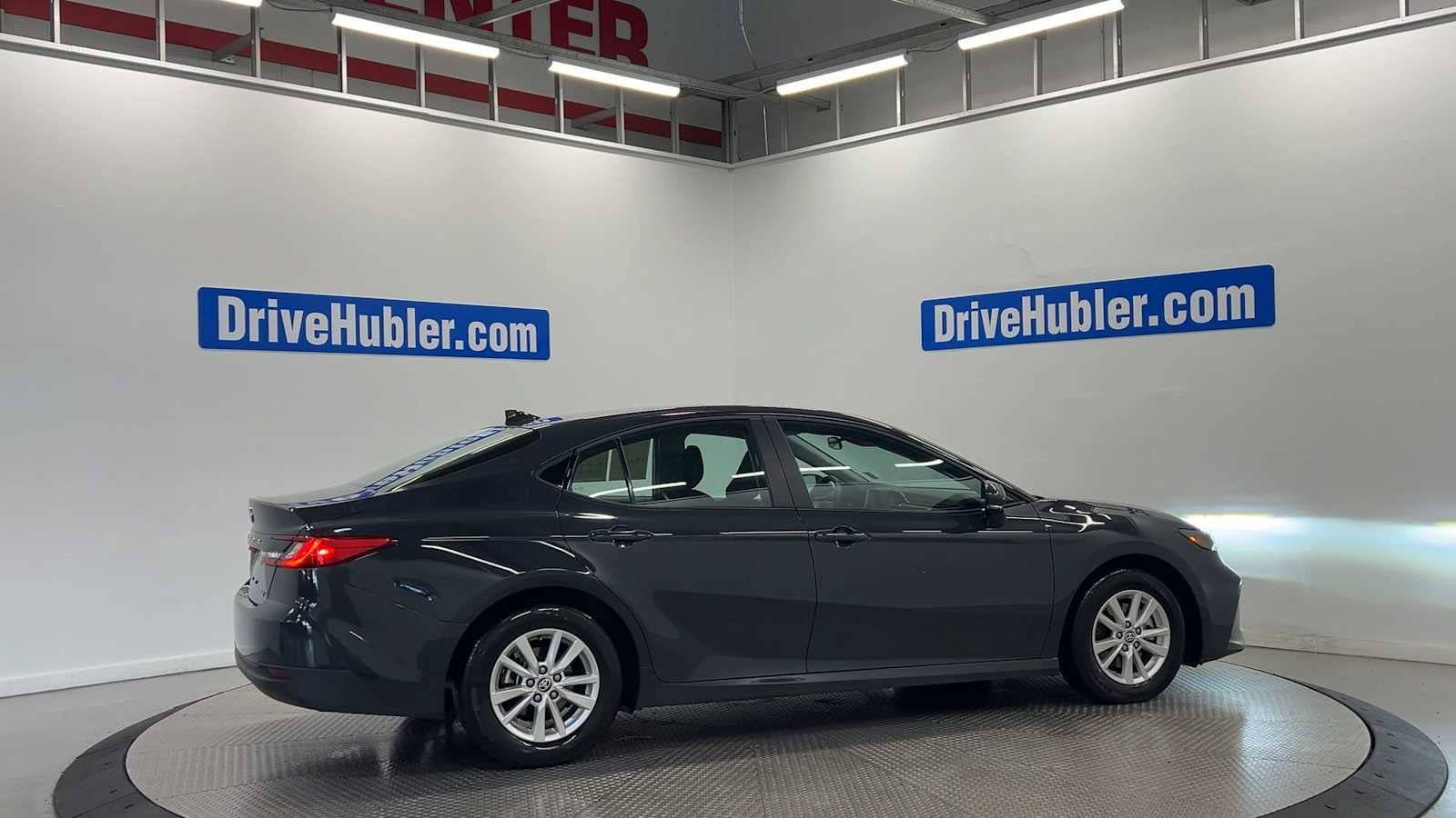 Used 2026 Toyota Camry LE FWD image 9