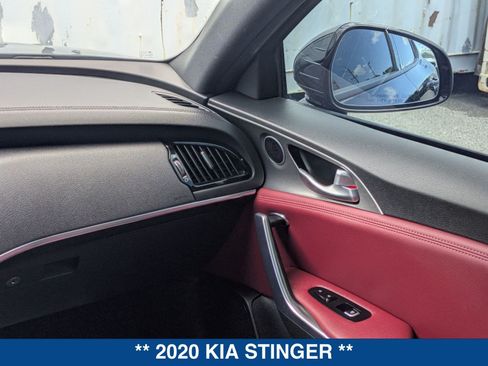 Used 2020 Kia Stinger GT RWD image 16
