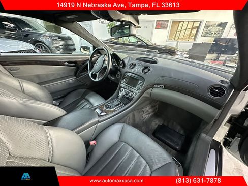 Used 2006 Mercedes-Benz SL 55 AMG image 17