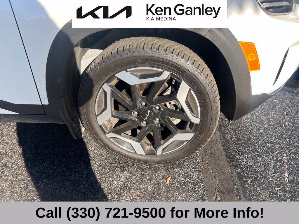 Certified 2026 Kia Seltos SX w/ SX Sunroof Package AWD/4WD image 20